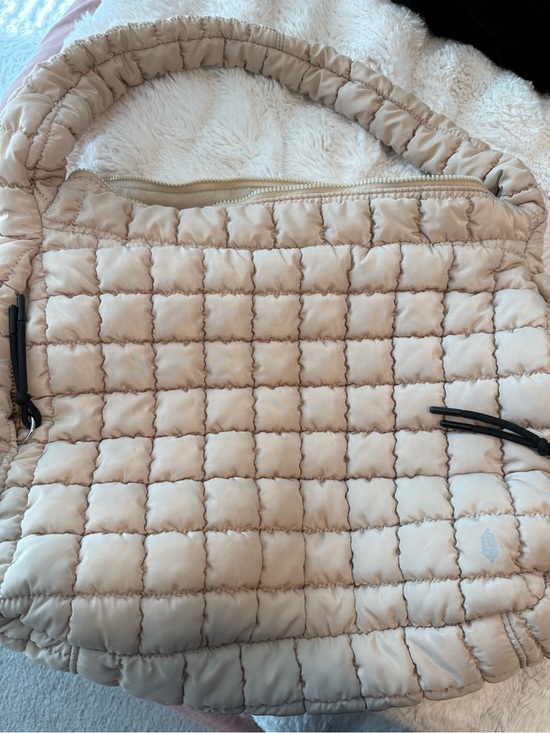 Free People Handbags - Free People Quilted Puffer Shoulder Bag in Light Beige